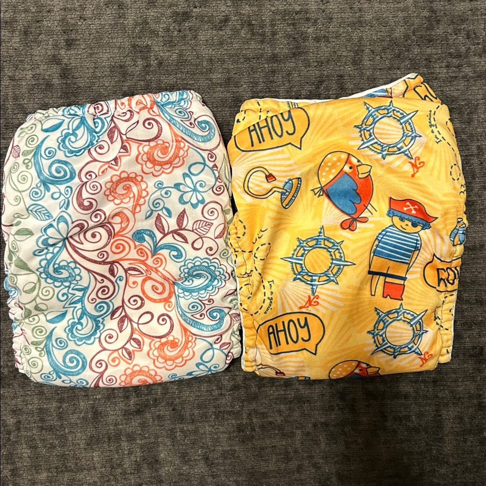 BumGenius Colorful Patterned Cloth Diaper bundle⭐️ - Picture 3 of 14